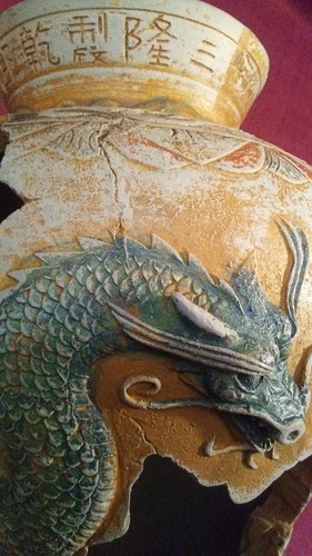 Small Chinese Dragon Ceramic  Vase