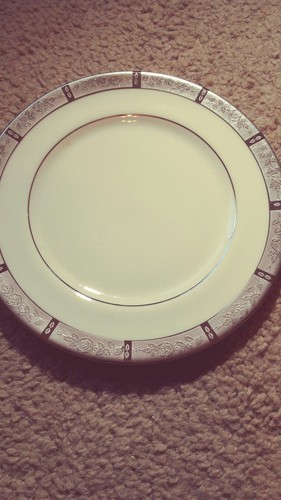 7 Flintridge China Plates Made In California, White, Small Plates