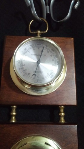 Vintage Springfield Instrument Company Thermometer Barometer Humidity With Key
