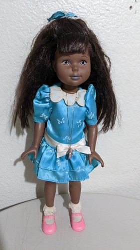 Hasbro My Beautiful Doll Lindy 17