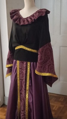 Renaissance Costume, 2 piece, Purple, Size 12/14m Handmade