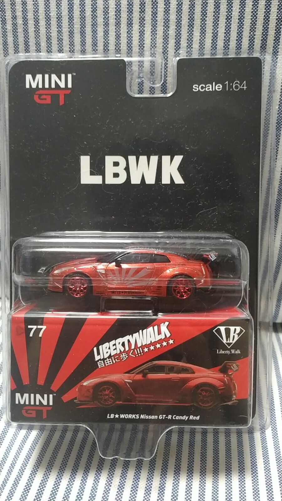 MINI GT 77 LB WORKS Nissan GT-R (R35) Candy Red Type 1, Rear MINI GT 77 LB WORKS Nissan GT-R (R35) Candy Red Type 1, Rear