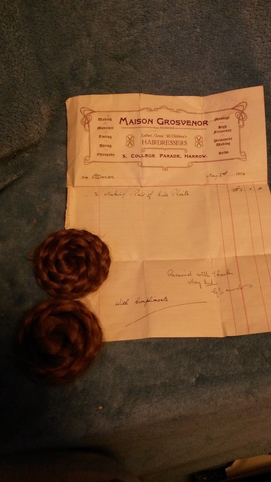 1924 Maison Grosvenor pair of Side Plaits with bill of sale