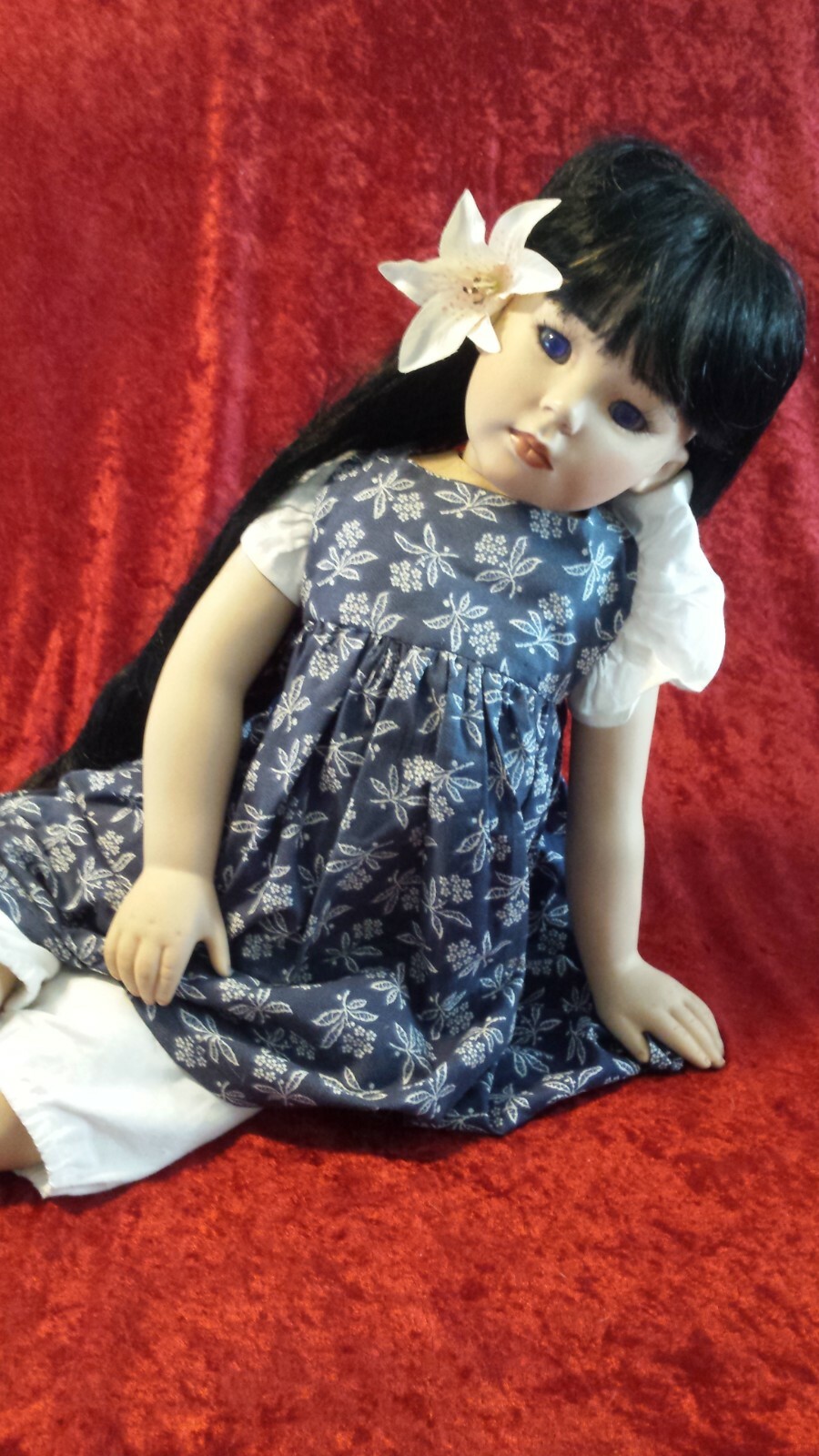 Hawaiian Procelain Doll 28