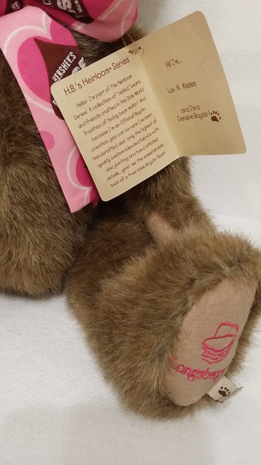 **LONGABERGER BOYD'S BEAR**  LUV N. KISSES...NWT!!