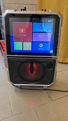Foto dell'oggetto di un acquirente verificato
