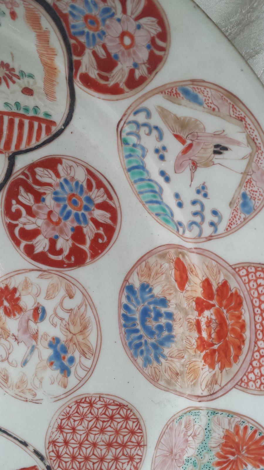 Japanese Imari Ware Large Platter Signed HICHOZAN SHINPO Arita 19th Century