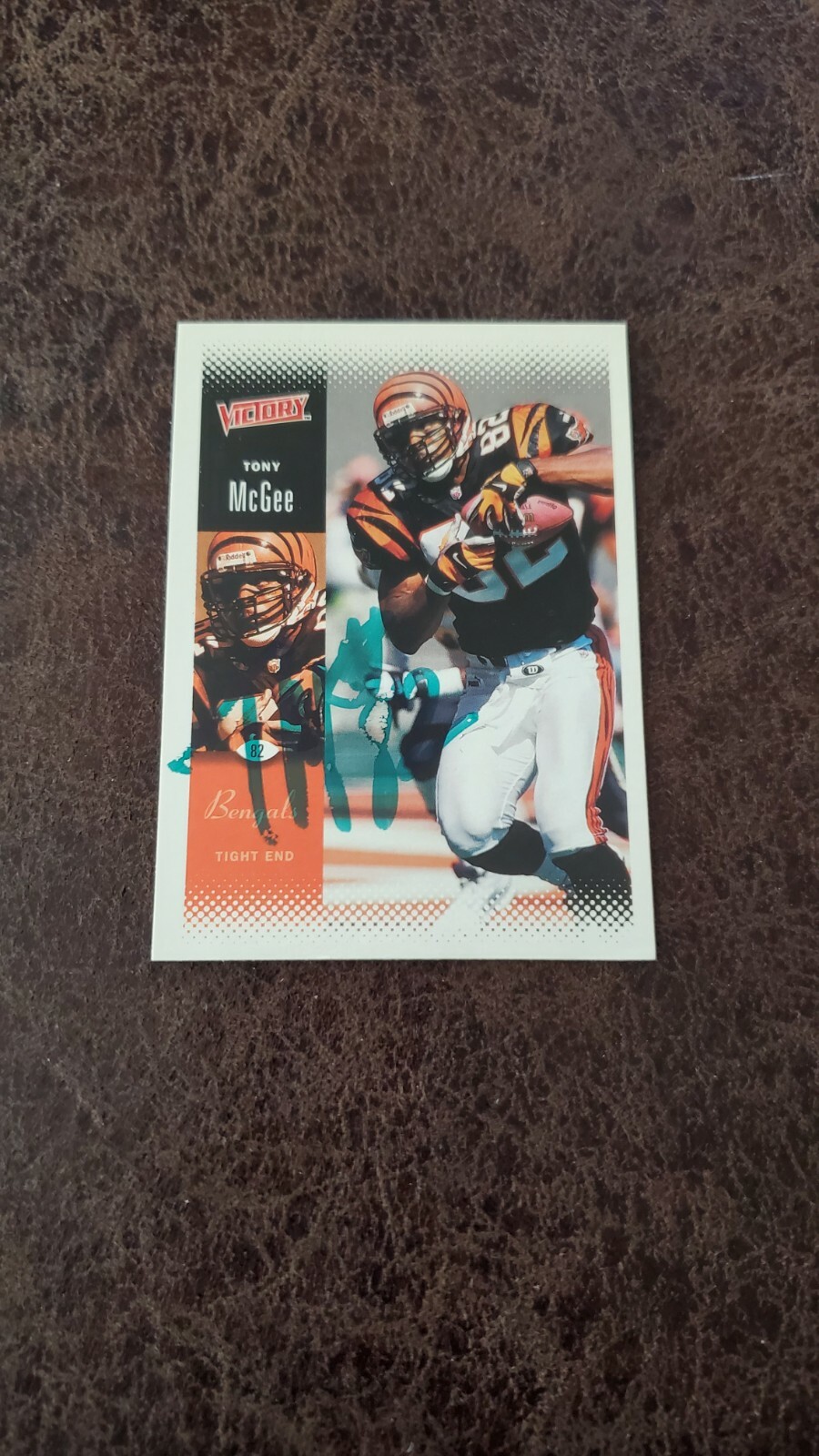 激レアBrawn Bomber Valley Thugs 2002 2000 Upper Deck Victory Tony McGee #45 - Cincinnati Bengals