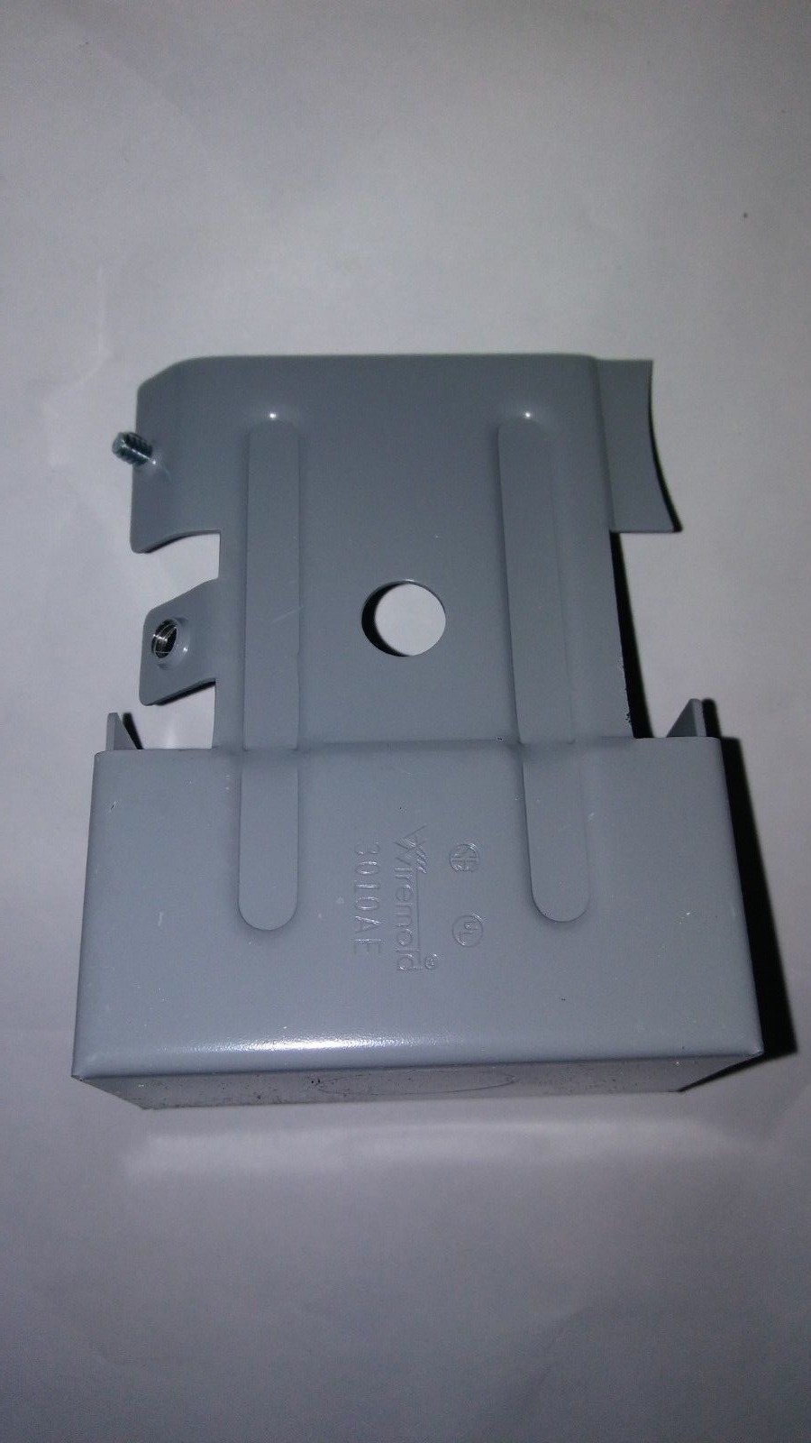 Wiremold Entrance End Fitting G3010AE Gray 3000 Series Raceway Gray 2 Pcs Lot