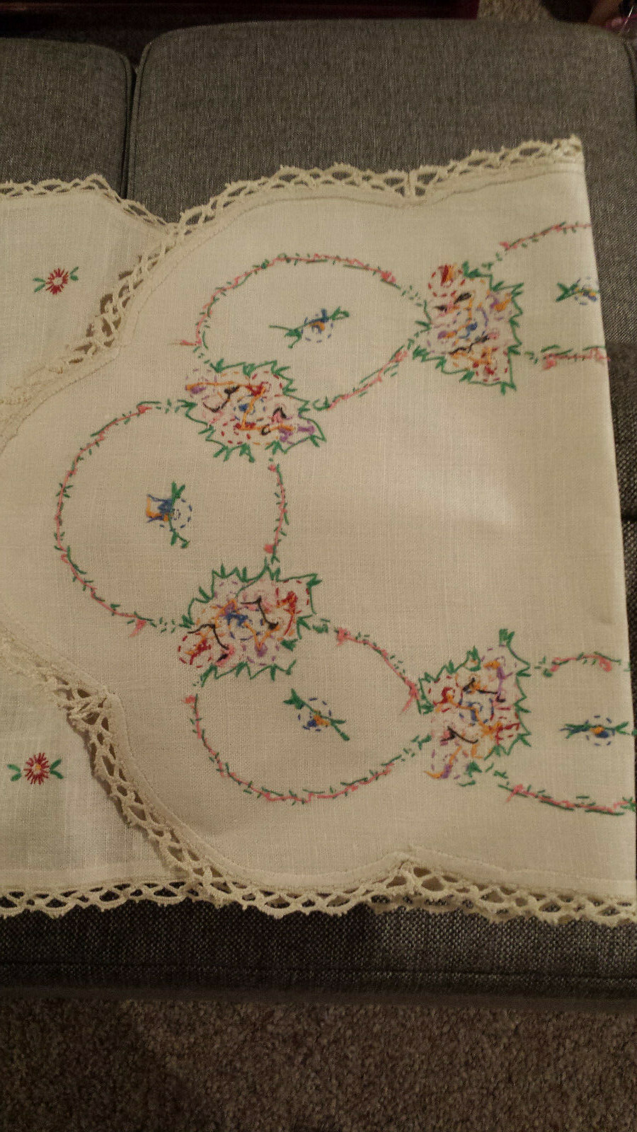 Embroidered circular flowers vintage off white cloth table runner