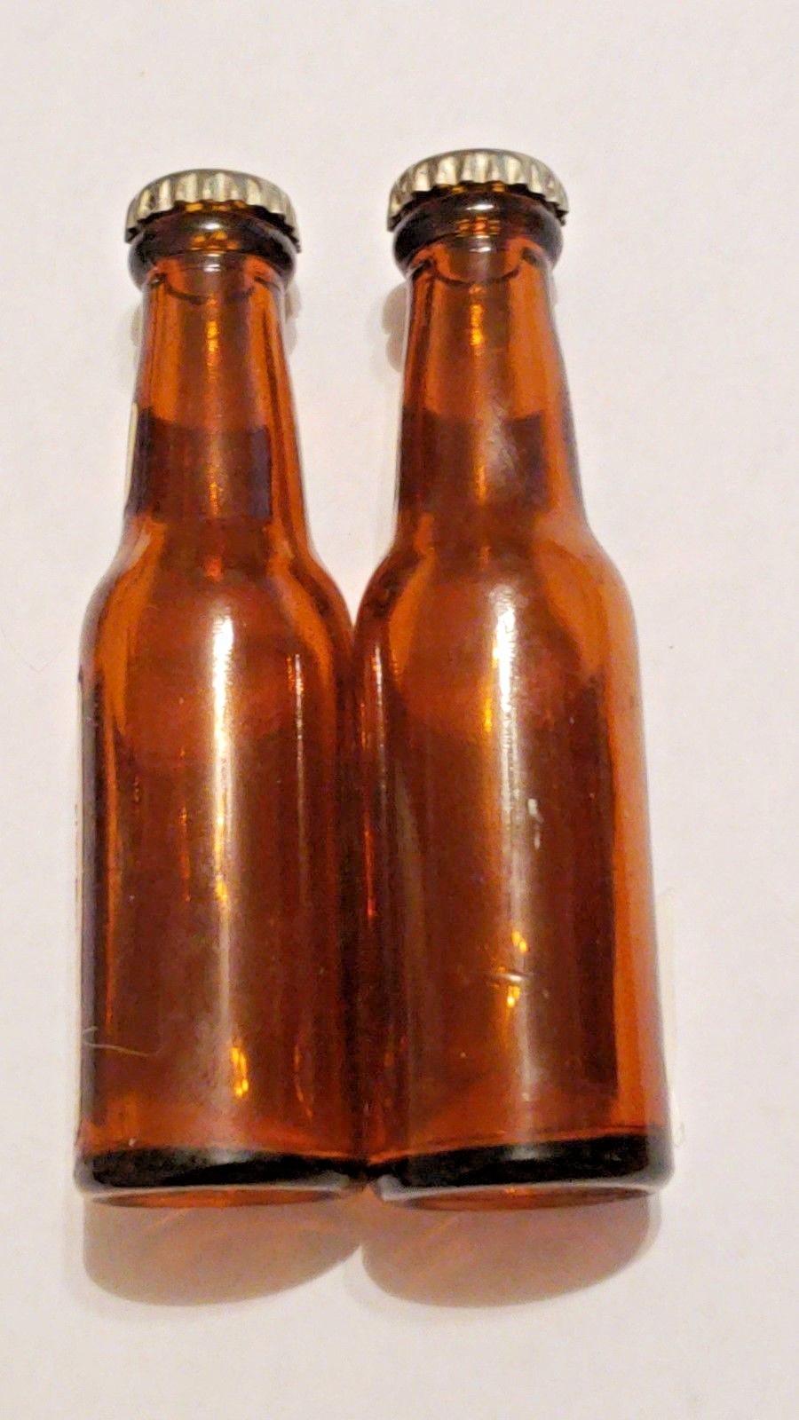 Rare Gunther's Lager Beer Mini Bottle Salt & Pepper Set