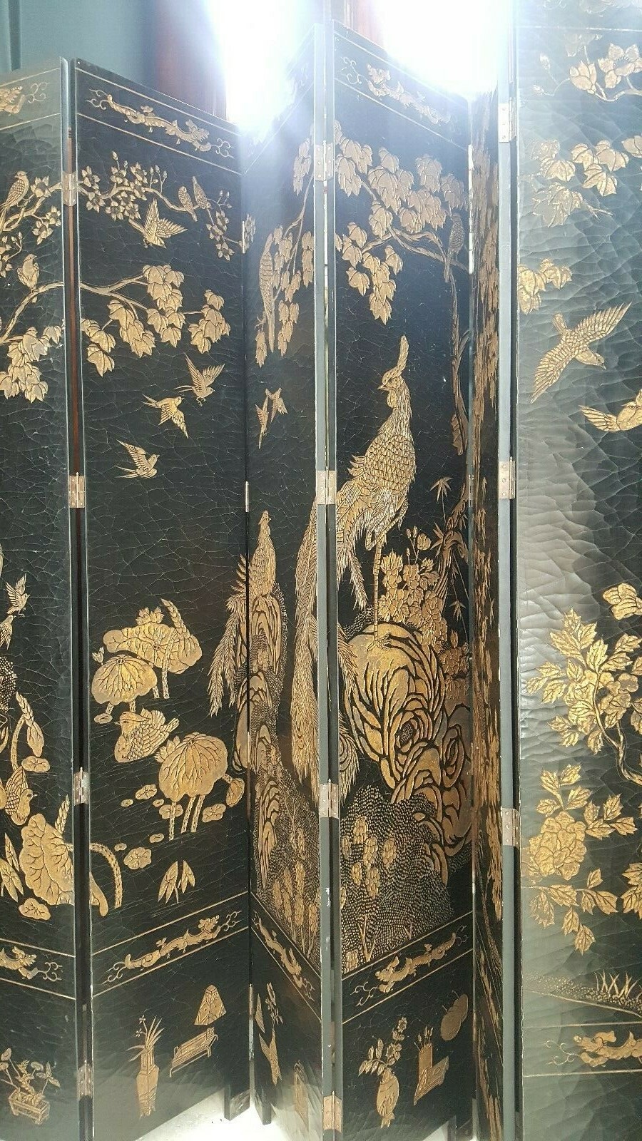 VINTAGE 9 ft TALL CHINESE CARVED SCREEN BLACK LACQUER w/ GOLD LEAF SOLID WOOD