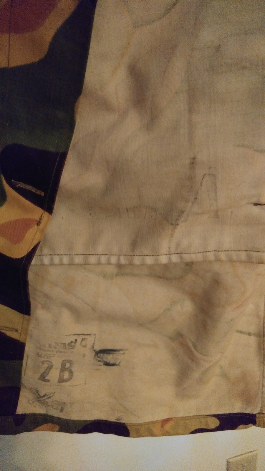 1961 CZECH MLOK SALAMANDER CAMOUFLAGE PARATROOPER JACKET LOT, SIZE LARGE 2B