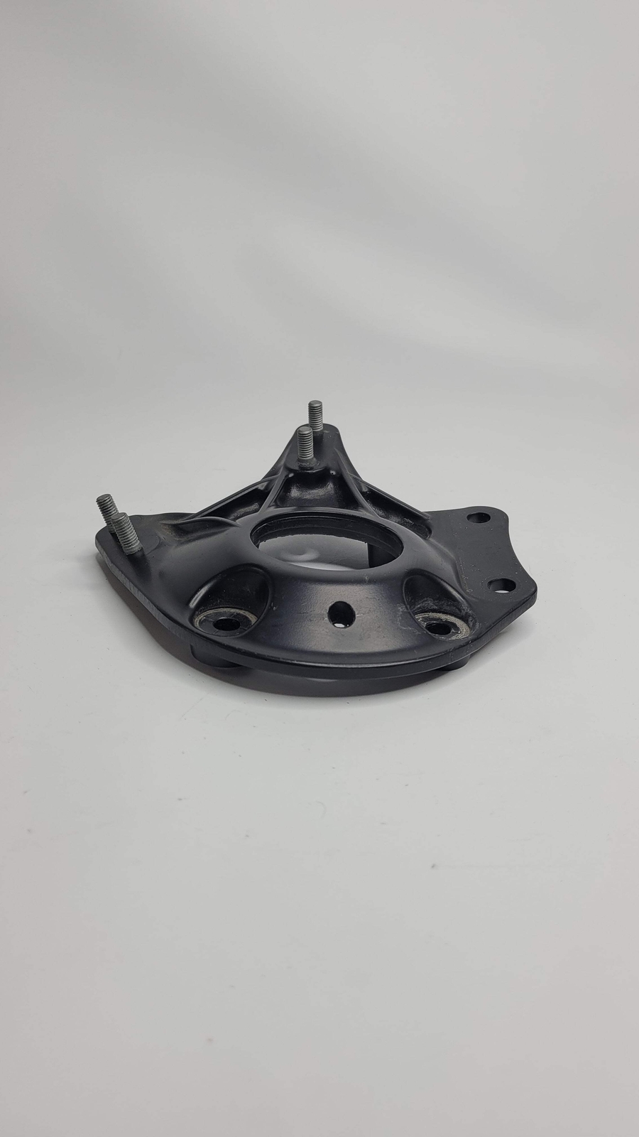 0 Bmw M3 G80 Front Left Strut Mount Tower Brace Mount 8076673 image 2