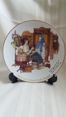 Avon 2003 Rose Circle Award Representative Porcelain Mrs Albee Plate w/ 22K Gold