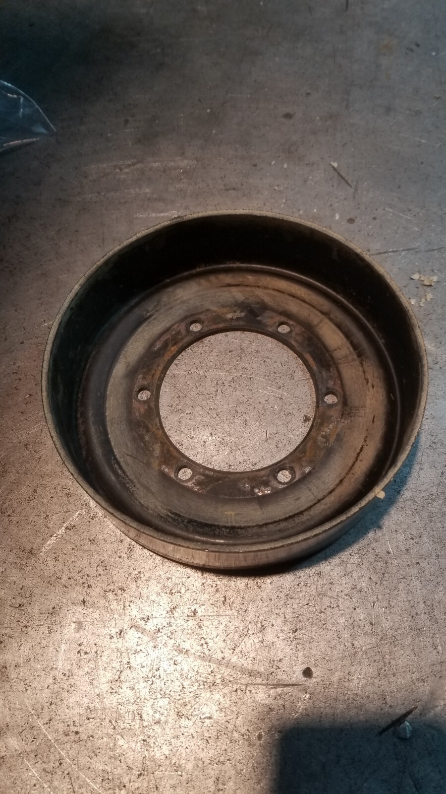2003-2006 Dodge Ram Cummins 5.9 Fan Hub Pulley P/N 3946628 - Picture 3 of 3