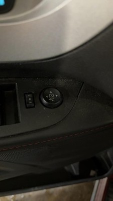 Used Front Door Switch fits: 2012 Chevrolet Equinox LT Mirror