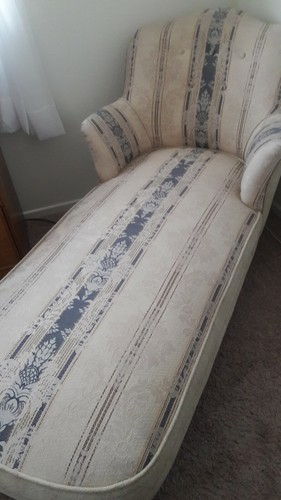 Antique French Empire Style Chaise Lounge Fainting Couch