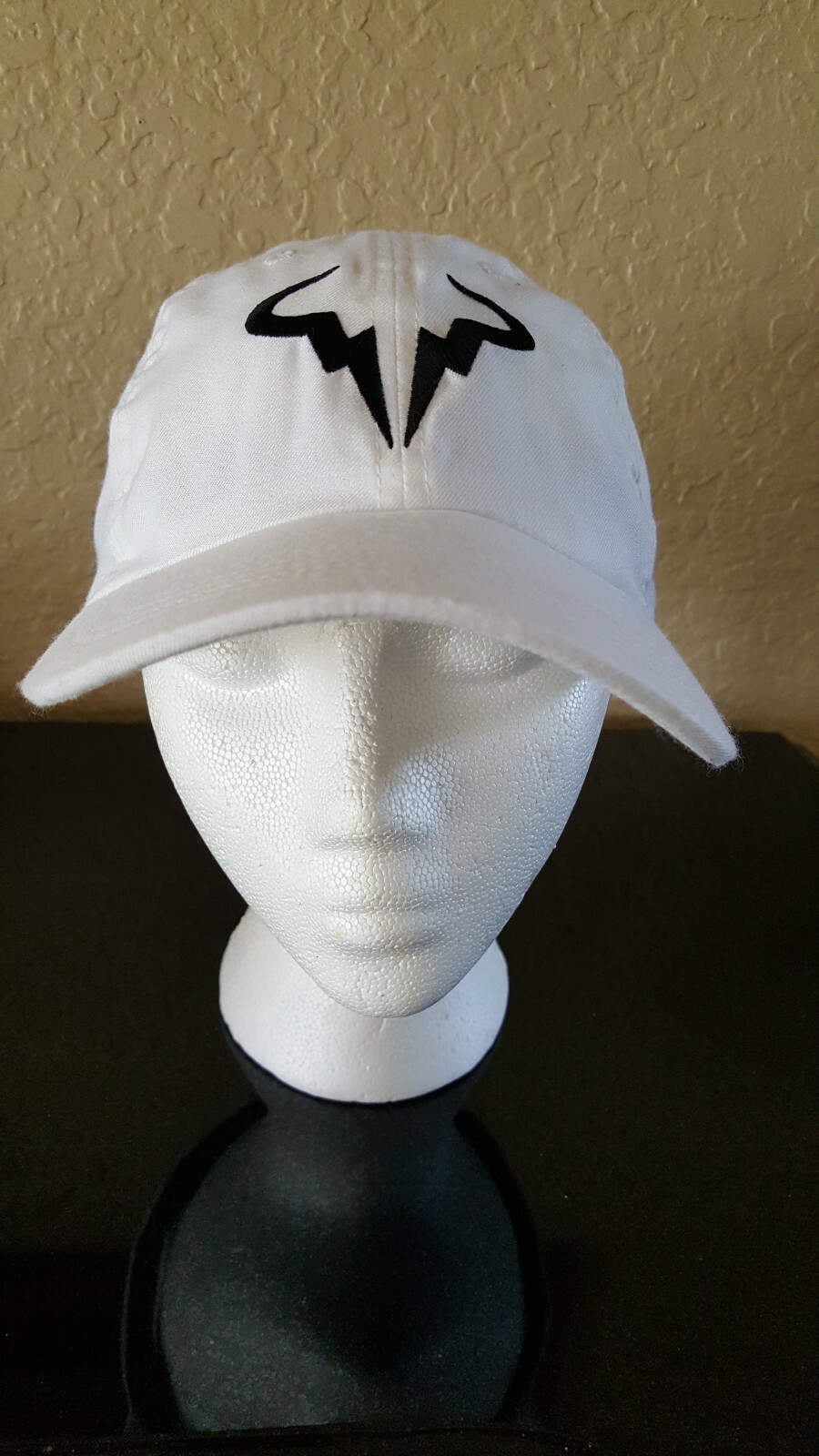 NIKE × Aerobill Rafa Nadal Bullテニスキャップ Nike Aerobill Rafa Nadal Bull Aerobill H86 Tennis Hat White