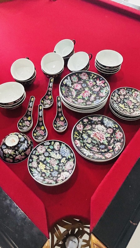 景德镇十大瓷厂草帽款墨地粉彩瓷器 Antique China Noire Rose Painted Art Porcelain Bowl Spoon