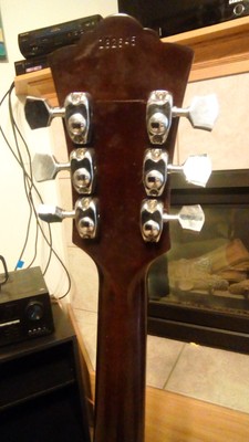 GUILD D35SB 1977 ACOUSTIC GUITAR #182645 WITH HARD CASE