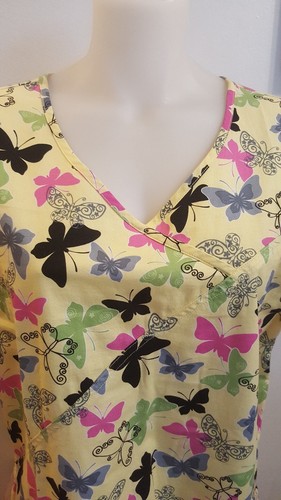 SRUBSTAR LOT OF 2 SCRUB TOPS SZ L