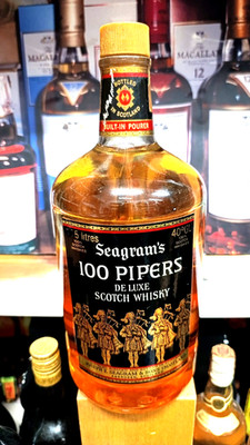 VINTAGE BOTELLA WHISKY  100 PIPERS DE LUXE SEAGRAMS MAGNUM GARRAFA 1,75 LITRE 40