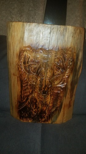 WESTERN AMERICANA, WOOD RELIEF CARVING. Whitetail deer. Carved in Pine. Rustic