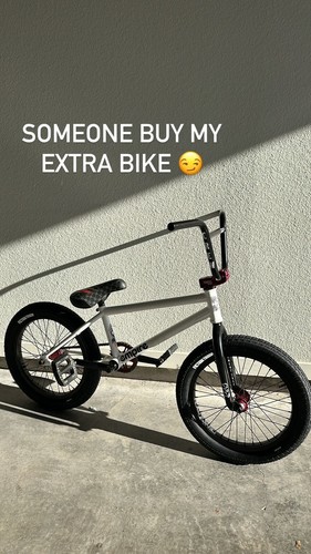 洋書 CUSTOM BICYCLES $_12.JPG?set_id=880000500F