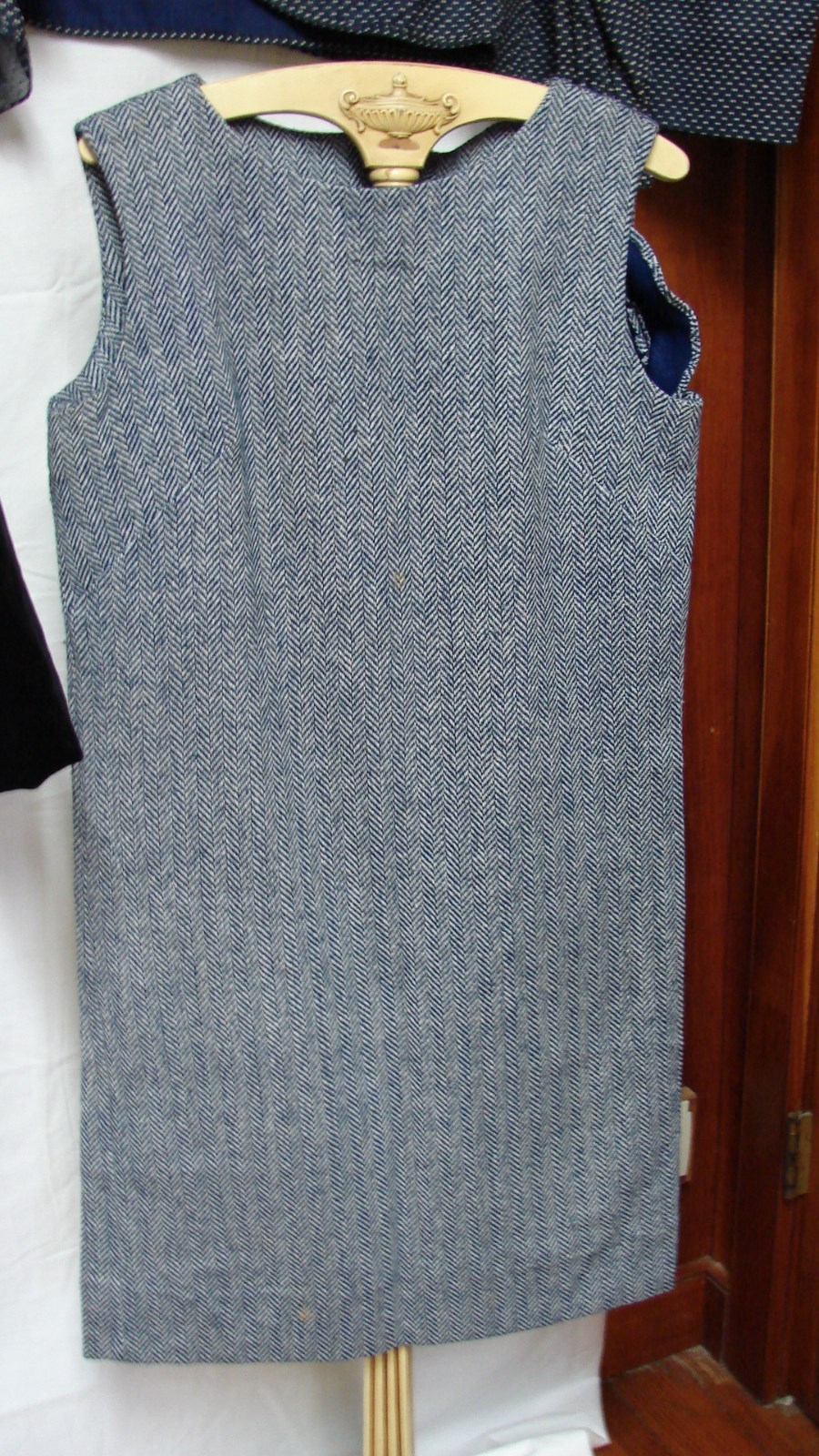 LARGE LOT VINTAGE CLOTHING DRESS VELVET JACKET JUMPER SKIRTS SUIT