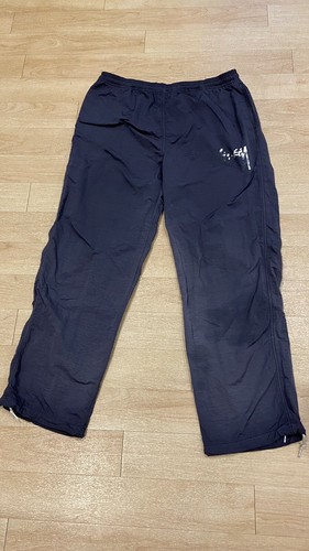 r*r様 stussy × NIKE ビーチパンツ オフノワール サイズM r*r様 stussy × NIKE ビーチパンツ オフノワール サイズM - メルカリ