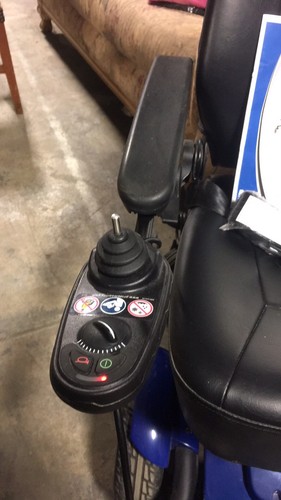 Mobility Scooter Jazzy 6 Select Series Adjustable Seat Height Low Hours Clean!