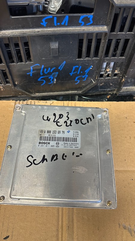 Mercedes Benz C-Klasse Kombi W203 C220 Cdi UnitÃ© De ContrÃ´Le Moteur A0001536979