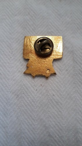 US Armed Forces Desert Storm Pin / 1991 / Clutchback