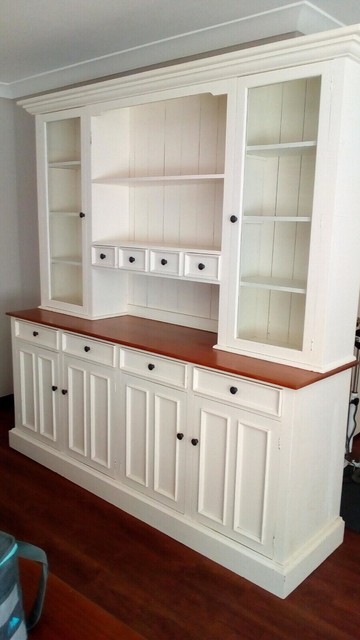 hamptons buffet table