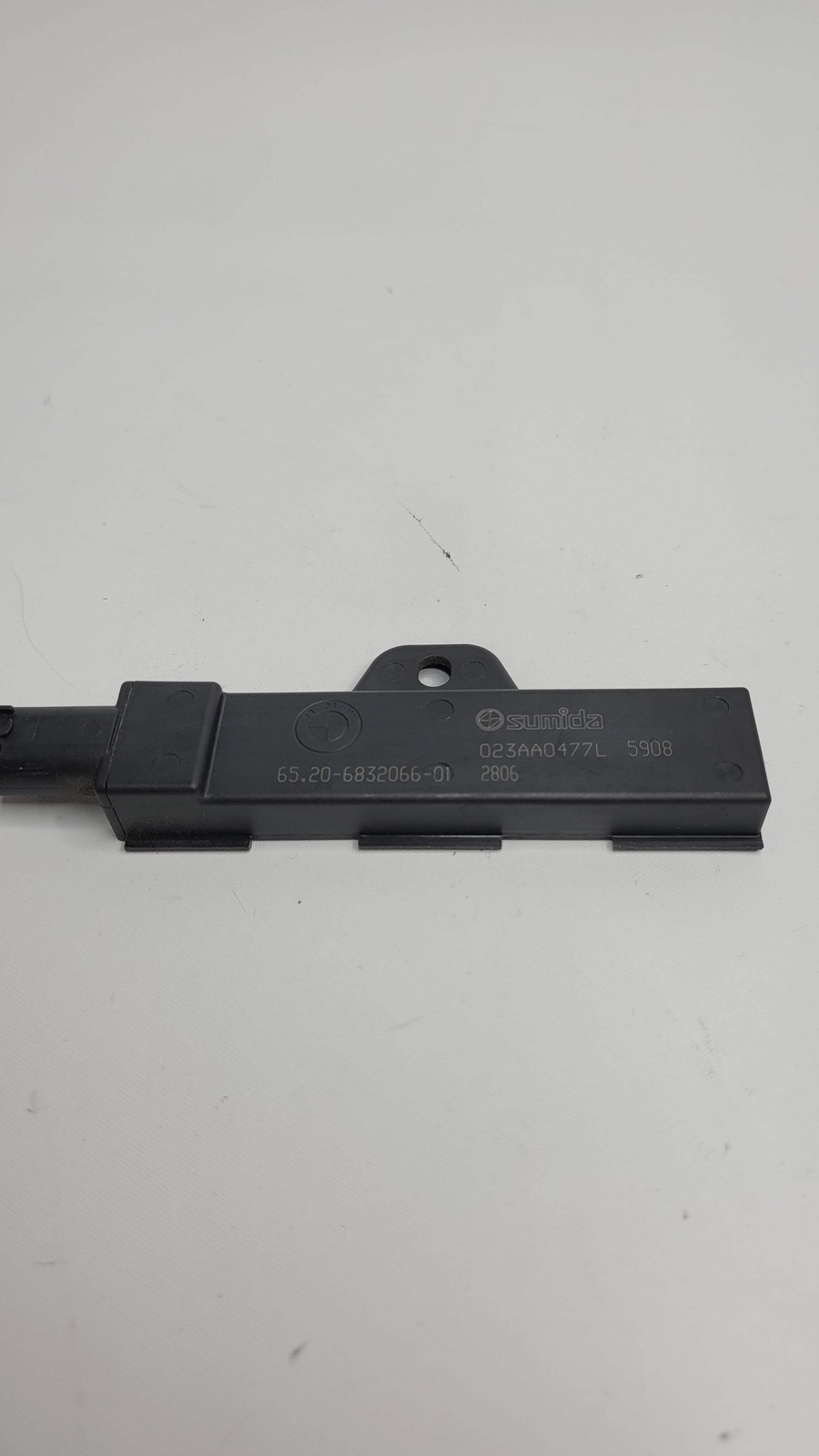 0 Bmw M3 G80 KEYLESS ENTRY ANTENNA MODULE OEM 65-20-6832066 image 5