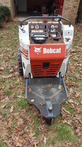 2007 Bobcat MT55 Mini Track Skid Steer with trencher and dirt blade