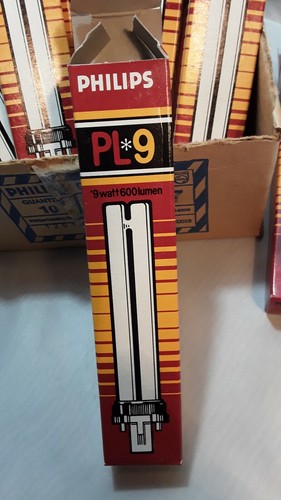 Philips PL*9 , 9watt 600 Lumen PL 9/27 Lamp 1 Case Box Of 10.