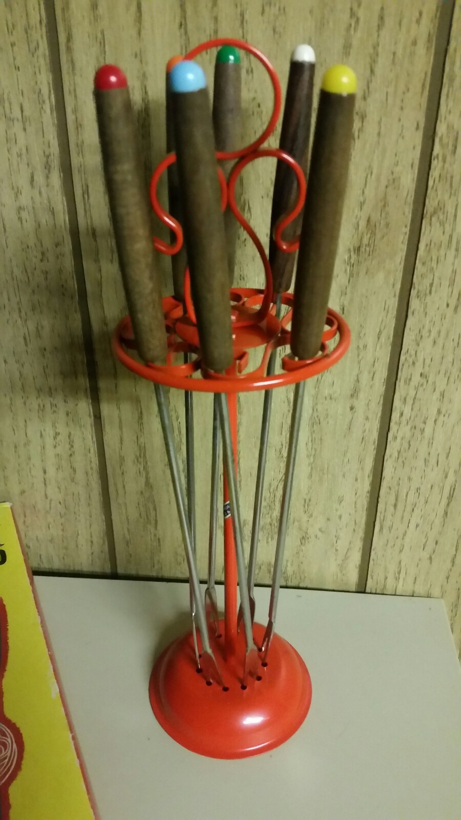 New Old Stock Fred Roberts 7 pc Fondue Forks & Bright Orange Metal Stand in box
