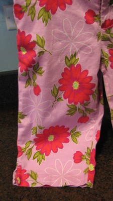 The Children's Place Capris Size 8 Lavender and Pinks