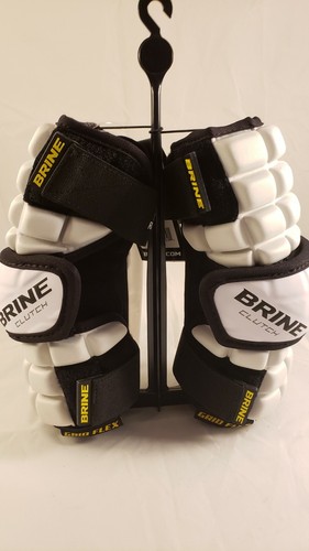 Brine Clutch AP Lacrosse Midfield Arm Pads - Small (White)