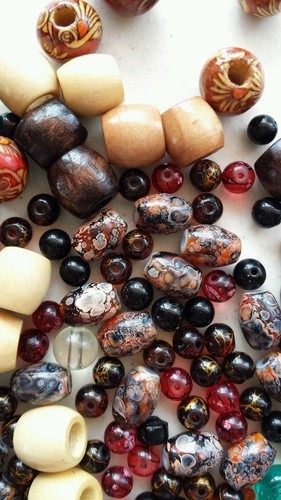 Crafters miscellaneous items painted beads~polyester thread~earring hooks~ Clips