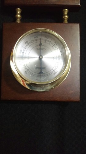 Vintage Springfield Instrument Company Thermometer Barometer Humidity With Key