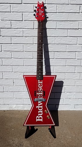 Dean Budweiser エレキギター　80年代コレクション品ハードケース付 Dean Budweiser 1985 Budweiser - Graphic Guitar For Sale