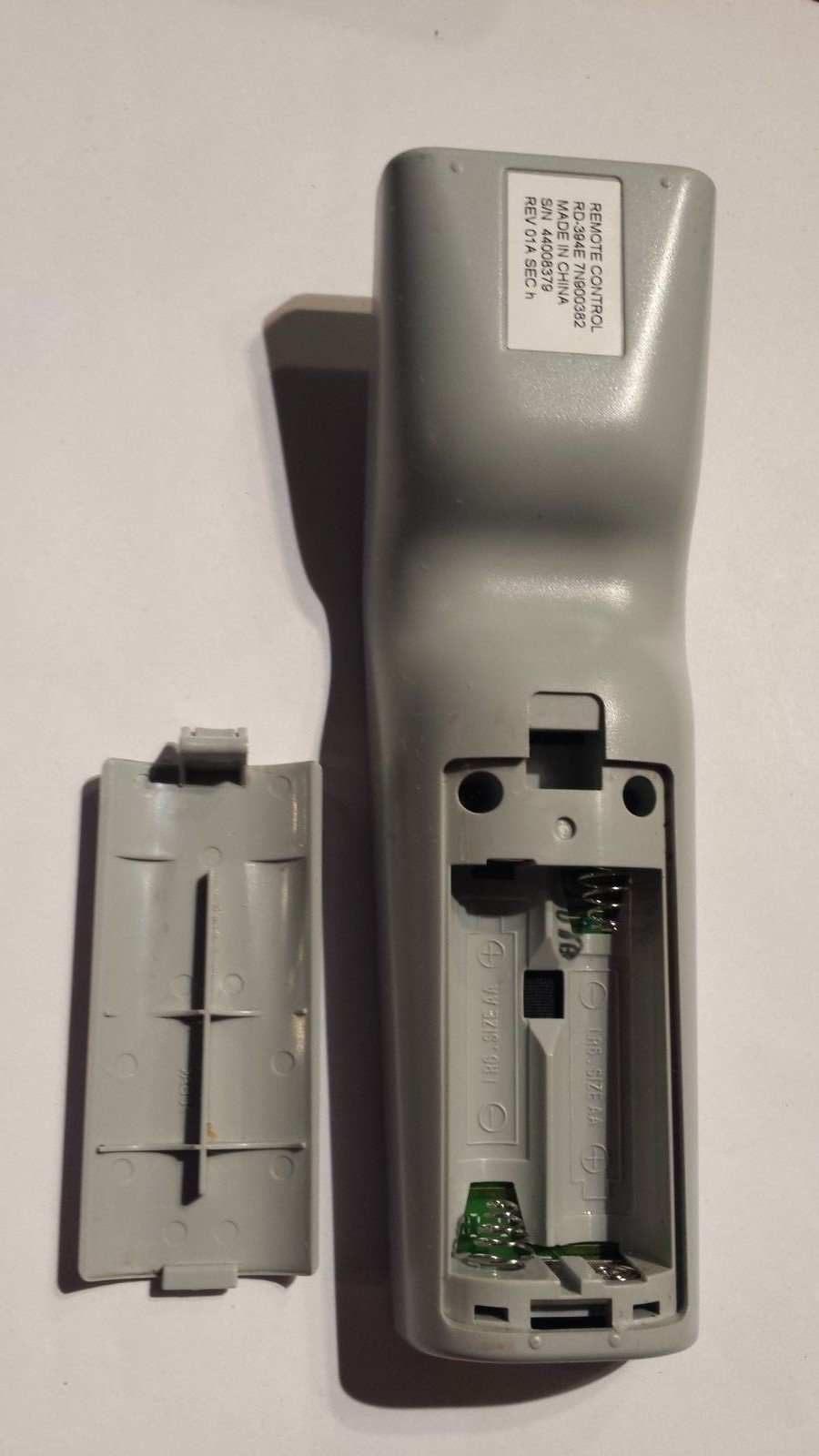 Light Use Original Genuine NEC RD-394E Remote Control Tested Free Shipping!!