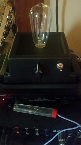 optical theremin synthesizer circuit bent guitar amp top