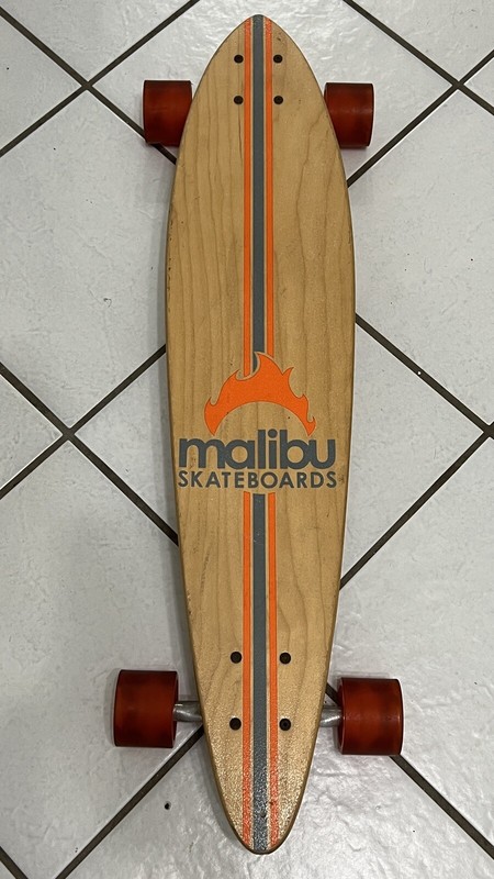 Malibu Skateboard Canadian Maple 33