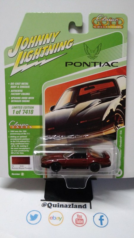 Johnny  Lightning Classics Gold 1984 Pontiac Firebird   (Ng38)