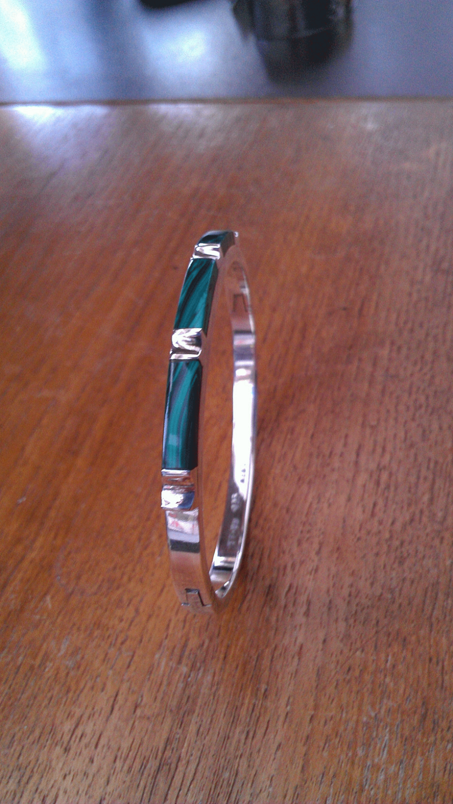 Taxco Sterling Silver Malachite Inlay Hinged Bracelet ~ 29 Grams