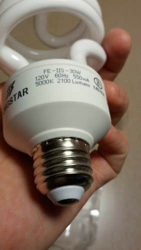 2 New Longstar Compact Daylight Full Spectrum 5000K 30W Fluorescent Light Bulbs